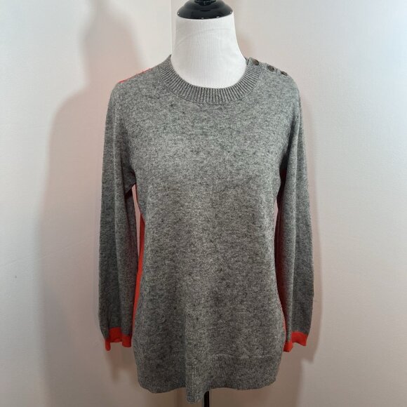 J.CREW Sweaters - J.crew Women's Contrast Trim crew Neck Sweater Three-Button Shoulder Size XS
